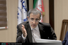 بررسی چالش‌های نظام سلامت در پژوهشکده علوم بهداشتی جهاددانشگاهی