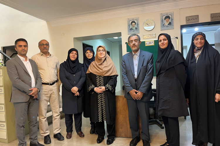 بازدید سرزده سخنگوی دولت از پژوهشکده علوم بهداشتی جهاد دانشگاهی